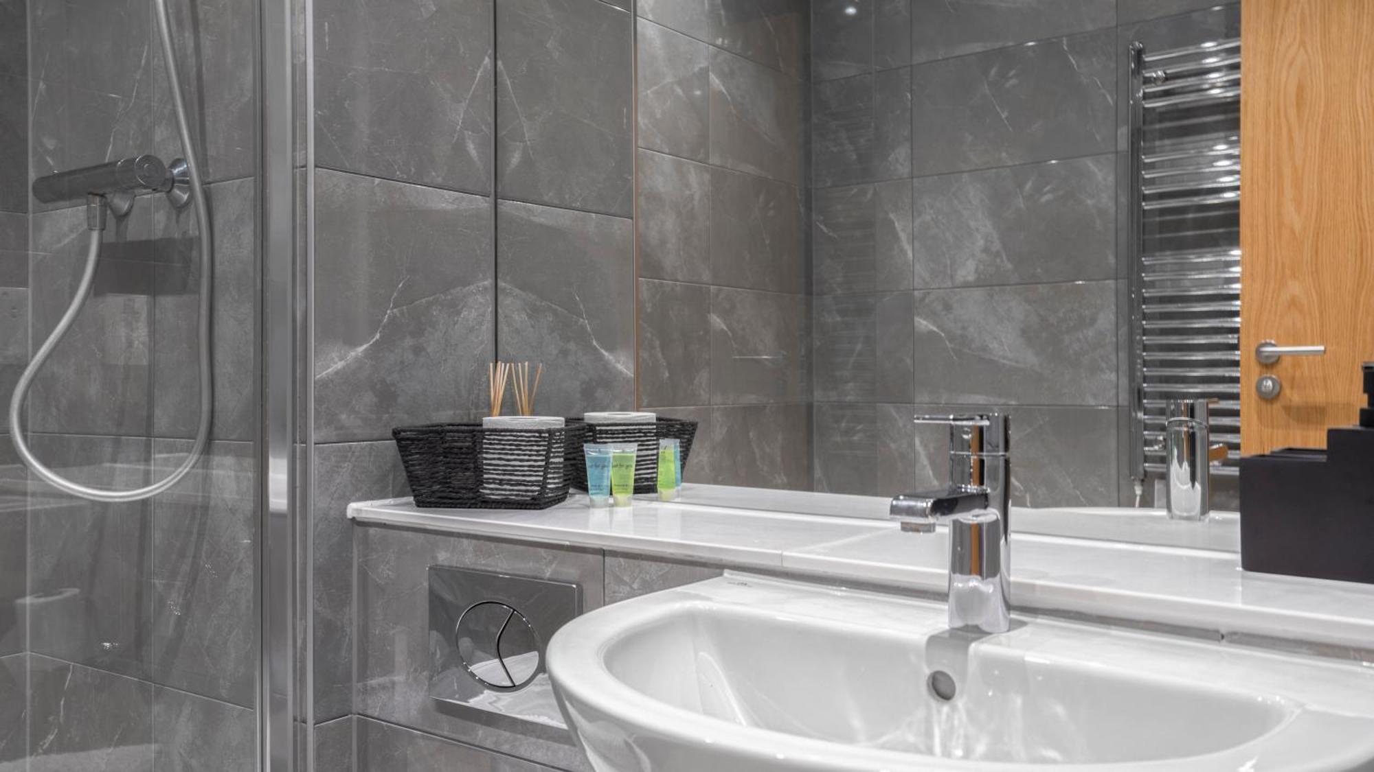 Axium Escape- 2 Bed Apartment, Birmingham City Centre Экстерьер фото
